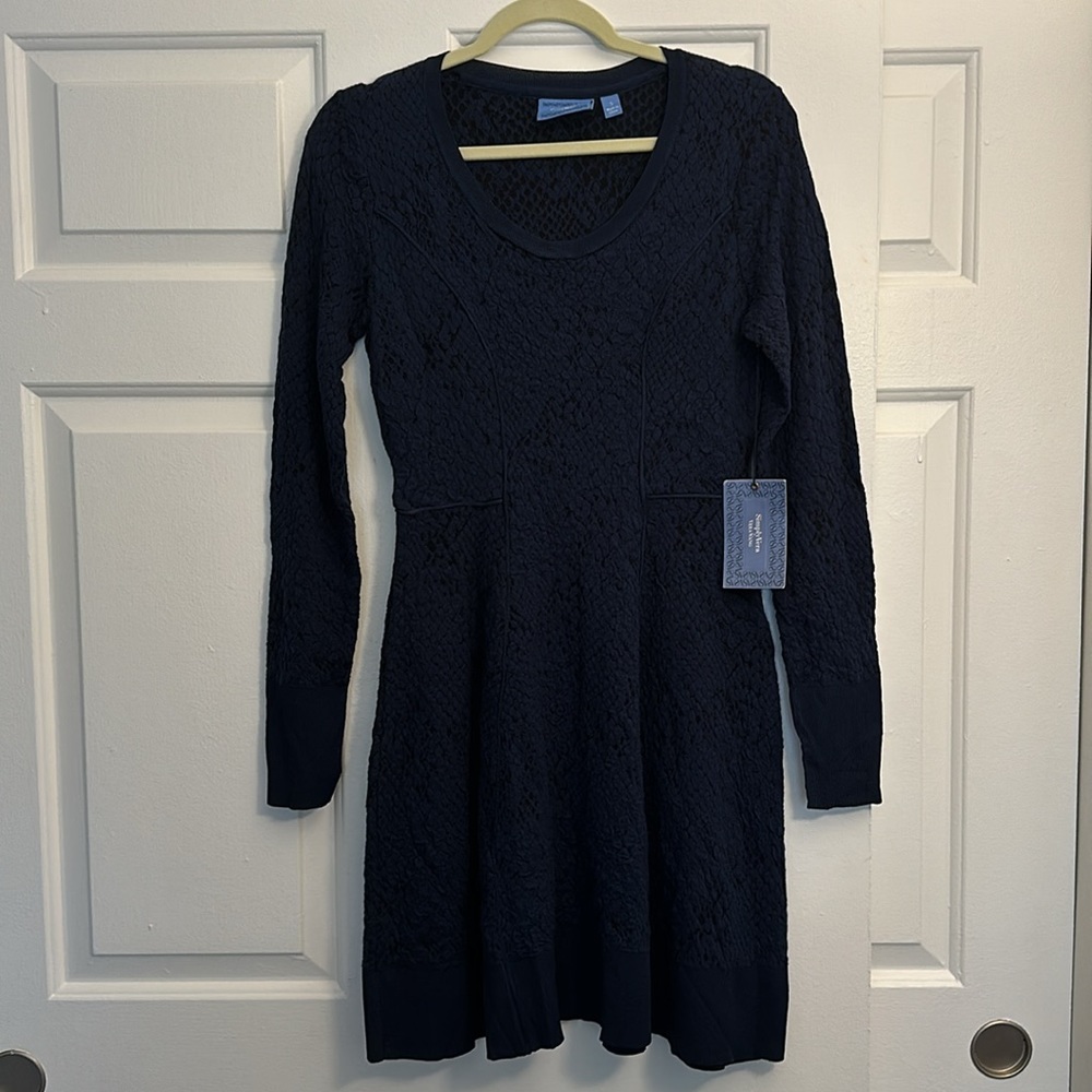 NWT Simply Vera Vera Wang Navy Long Sleeve Dress Small